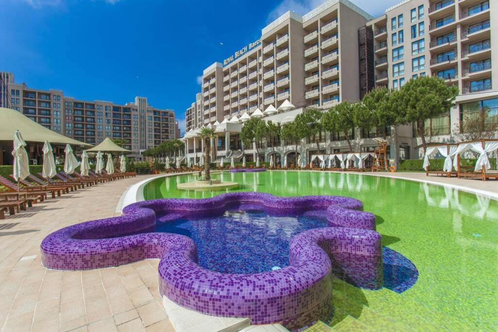 Barcelo Royal Beach - Prestige Apartments ซันนีบีช ภายนอก รูปภาพ